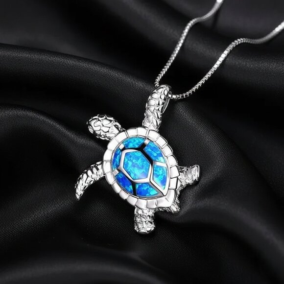 Silver and Hawaiian Blue Opal Sea Turtle Pendant Fashion Necklace NWOT - Picture 7 of 8